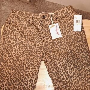 Jessica Simpson Kiss Me Super Skinny Jeans Size 28 NWT